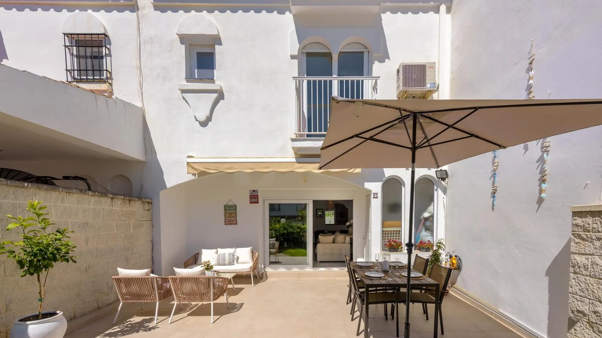 Beach House Casa Blanca, Manilva