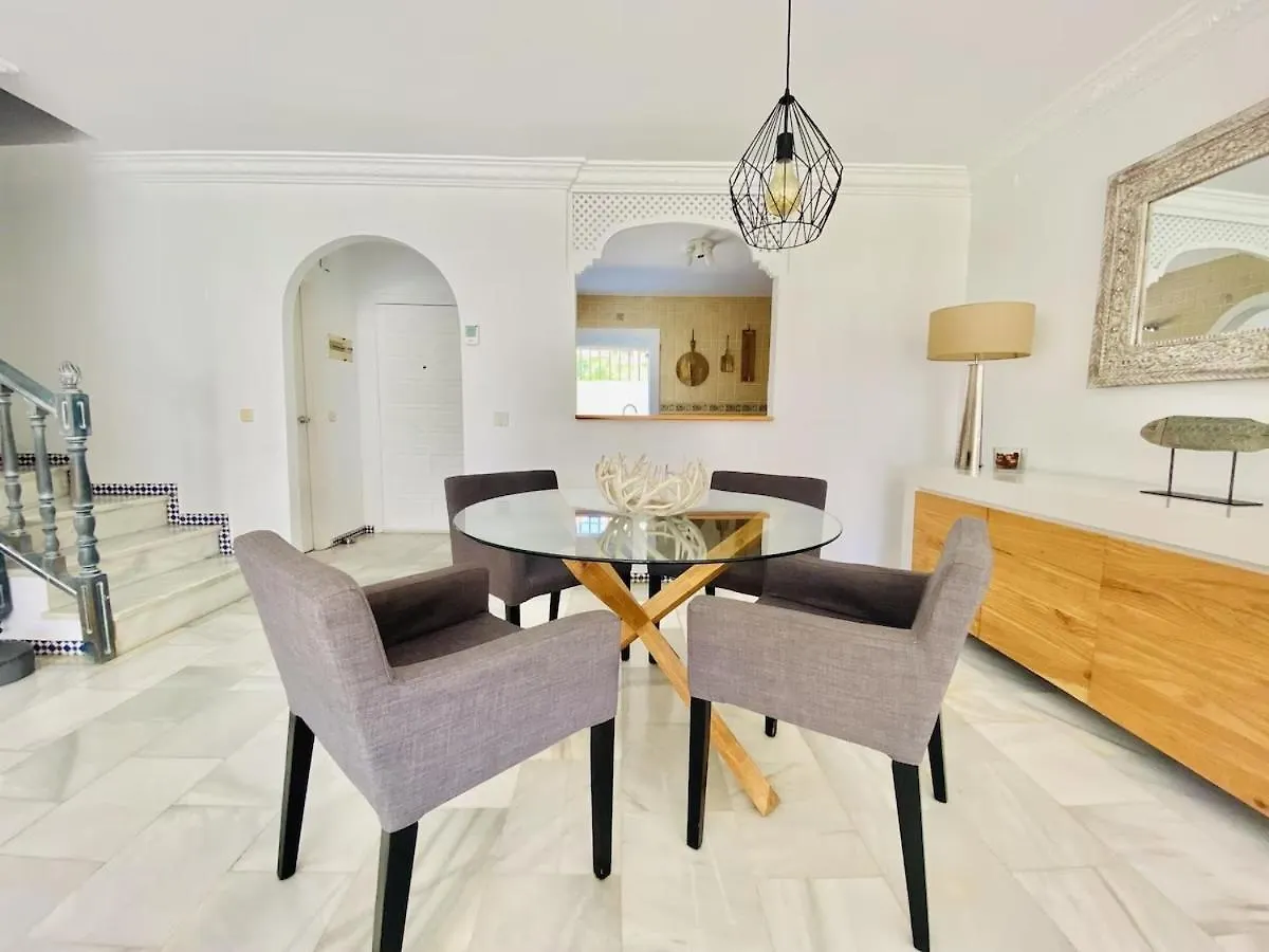 Beach House Casa Blanca, Manilva