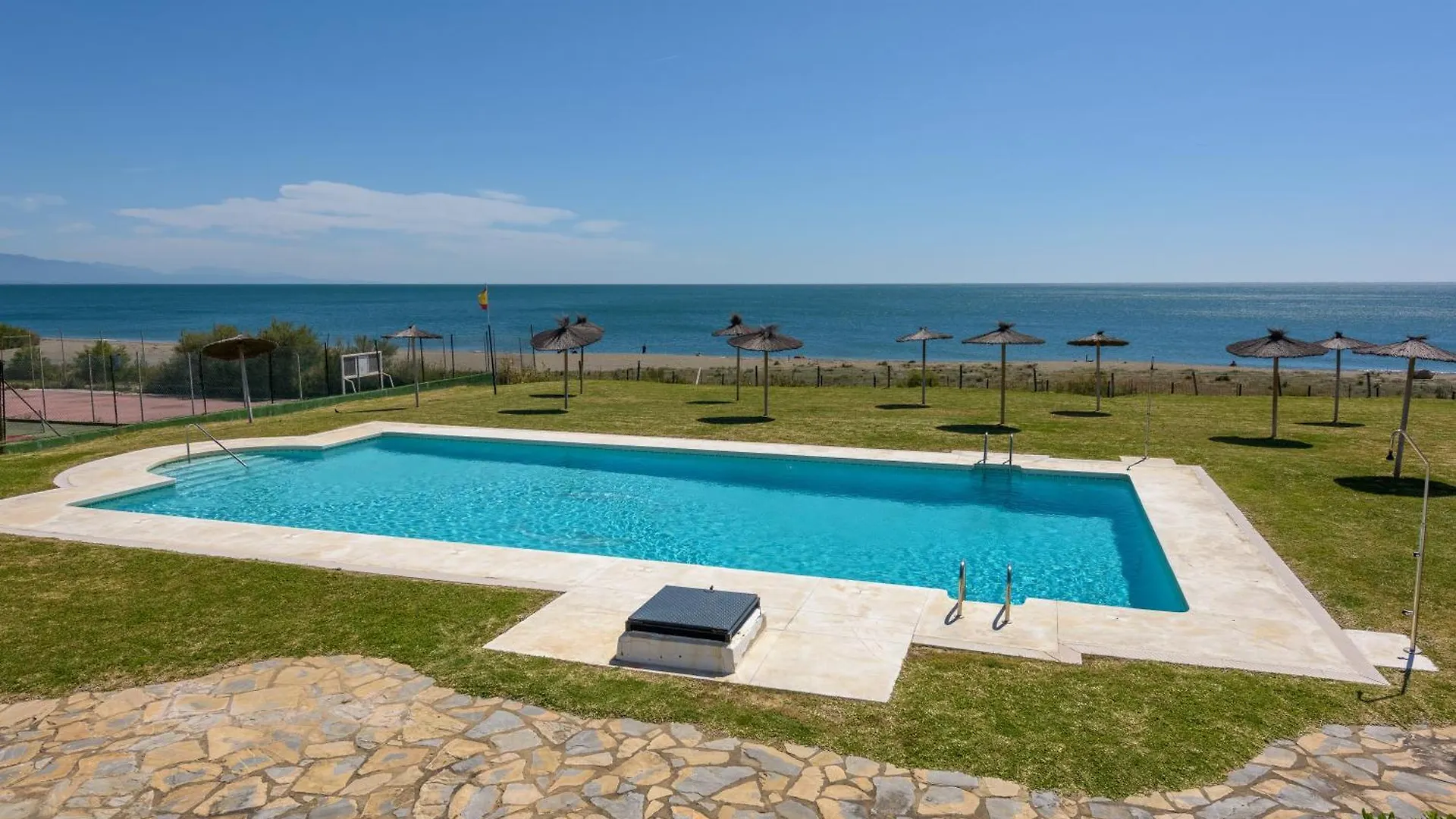 Beach House Casa Blanca, Manilva